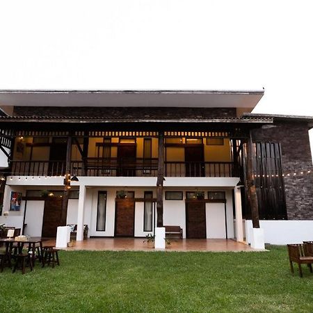 Croissant Hotel And Cafe Chiang Rai Eksteriør billede